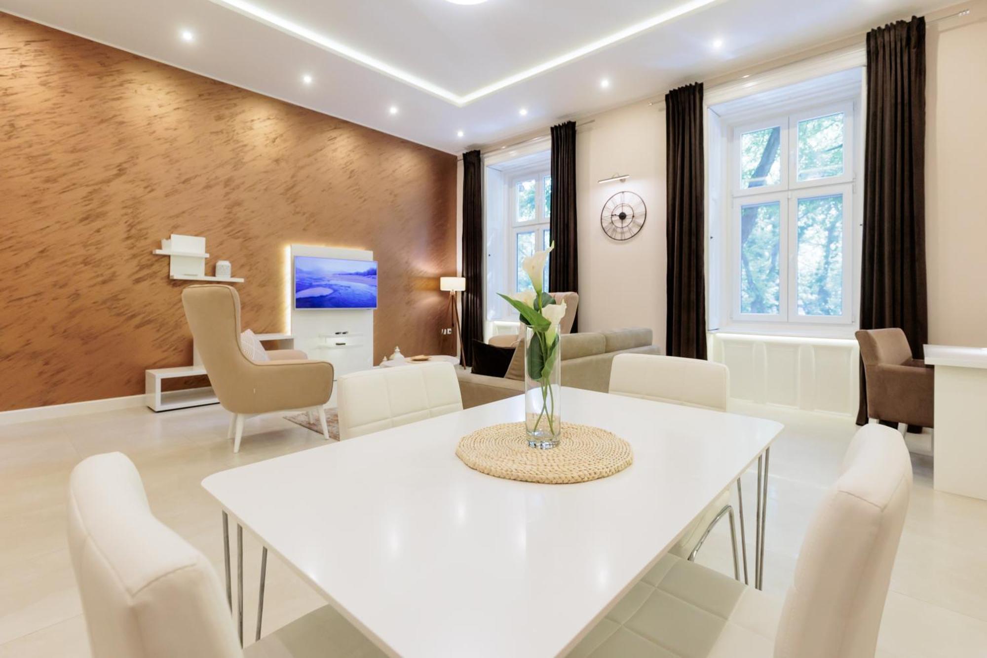 Apartman Mirakul Subotica Luaran gambar